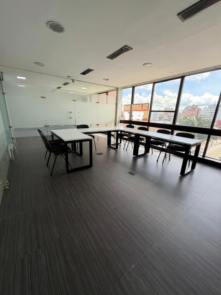 Oficina en Quinta Camacho, Bogotá — foto 8