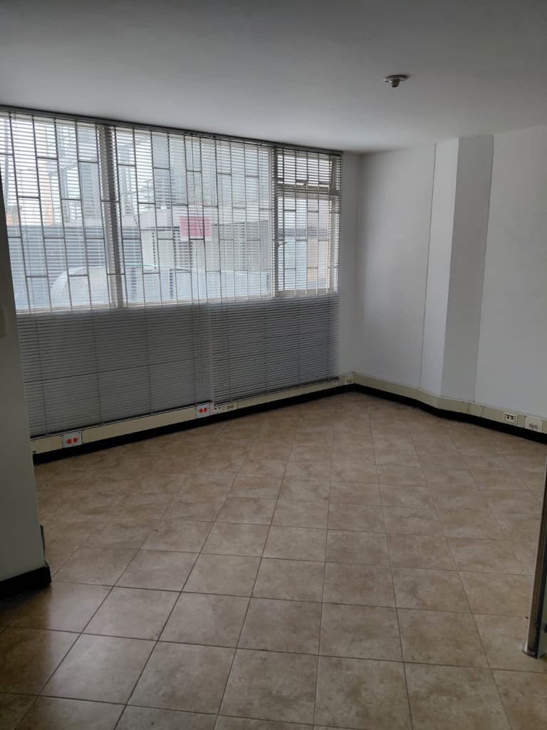 Oficina en Antiguo Country, Bogotá — foto 5