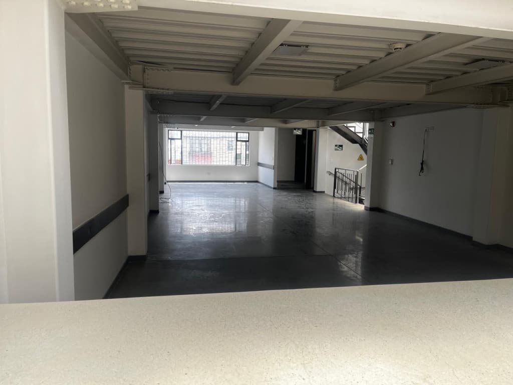 Edificio en San Felipe-Barrios Unidos, Bogotá — foto 23